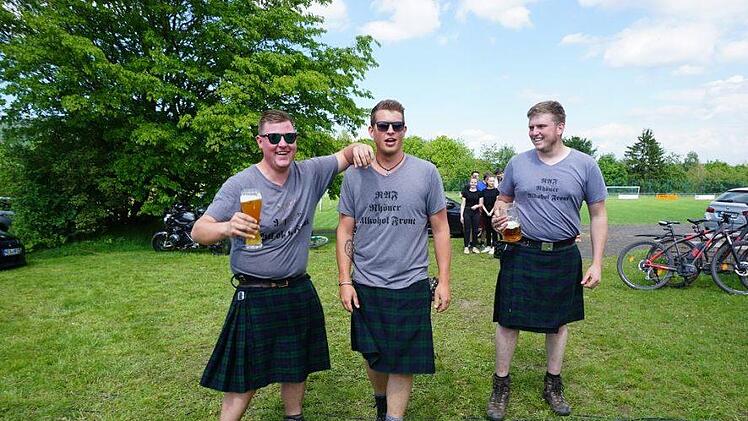 Stilecht zu den Highlandgames Langenleiten. Foto: Marion Eckert