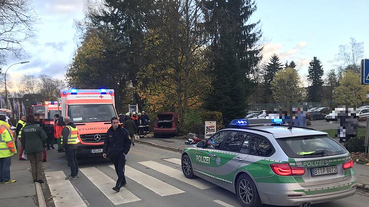 Schwerer Unfall am Zebrastreifen an Therme Bad Steben