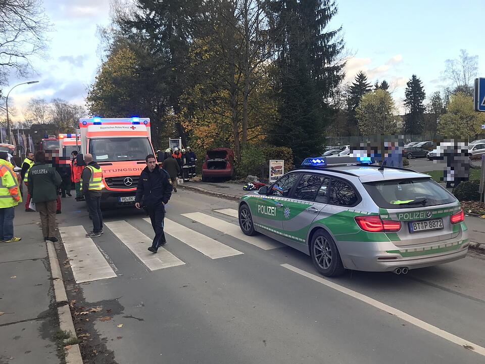 Schwerer Unfall am Zebrastreifen an Therme Bad Steben