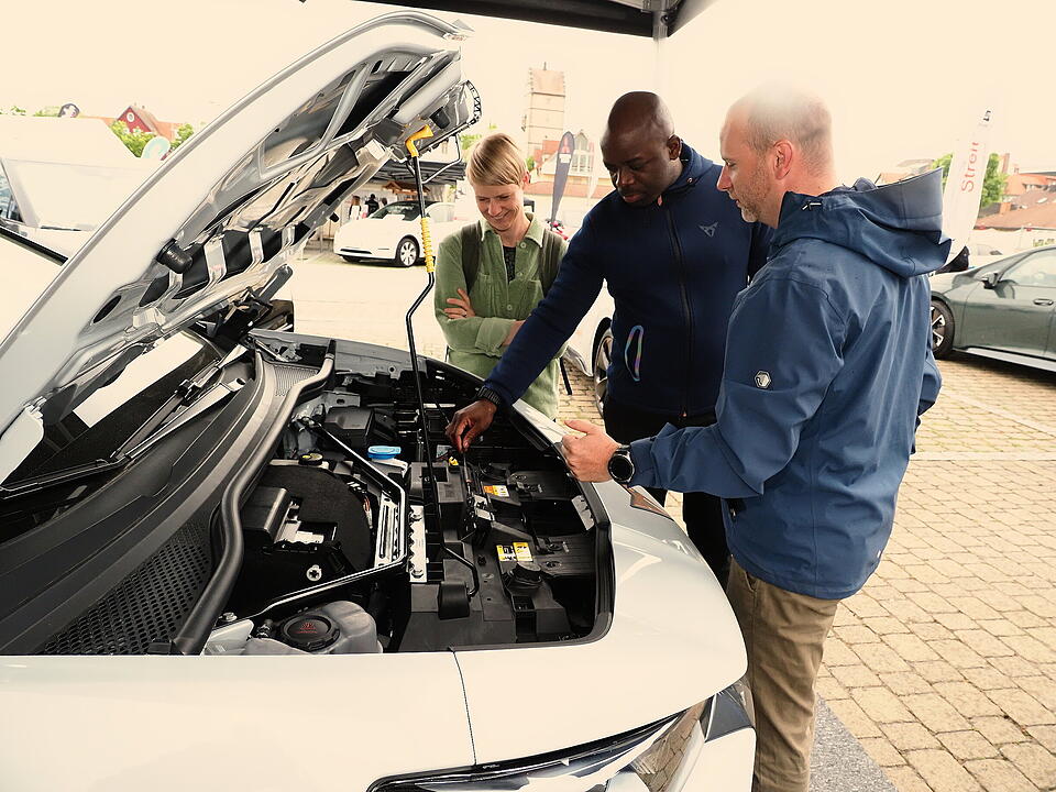 Fahrzeugschau Elektromobilität 2025