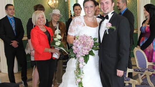 Im Glück vereint: Bianca Lauger und Steffen Seitz. Foto: Mathias Erlwein