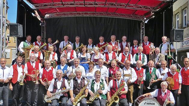 Das einzige Seniorenorchester des Nordbayerischen Musikbunds feiert sein 30. Jubil&auml;um. Dazu musizieren 40 Frauen und M&auml;nner am kommenden Sonntag in der Bayerischen Musikakademie, wo auch die langj&auml;hrigen Musiker geehrt werden.