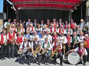 Das einzige Seniorenorchester des Nordbayerischen Musikbunds feiert sein 30. Jubiläum. Dazu musizieren 40 Frauen und Männer am kommenden Sonntag in der Bayerischen Musikakademie, wo auch die langjährigen Musiker geehrt werden.
