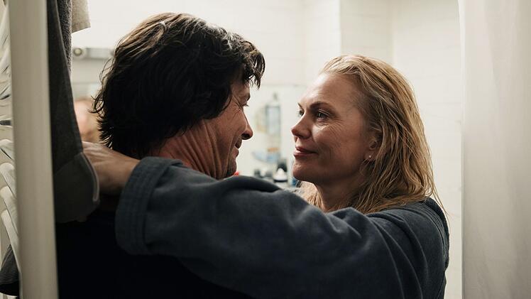 Eigentlich sollte Kriminalpsychologe Meiberger (Fritz Karl) an der Uni als Dozent anfangen, doch die Mordserie kommt ihm dazwischen. Dekanin Breuer (Anna Loos) kann ihm zum Gl&uuml;ck nicht lange b&ouml;se sein, immerhin ist sie seine heimliche Geliebte.