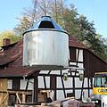 Ein neuer Sudkessel für die kleine Brauerei im oberfränkischen Roßfeld. Foto: Niklas Schmitt