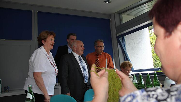 Spontaner Besuch bei den strickenden Damen in der Georgi-Halle