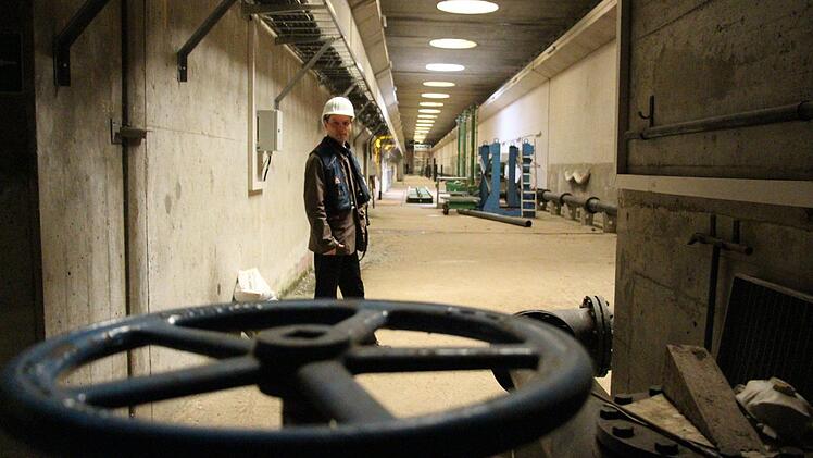 Blick in die Maschinenhalle im Inneren der Schleuse Erlangen Foto: Christian Bauriedel