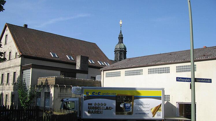 Der östliche Beginn der Bauernhofstraße