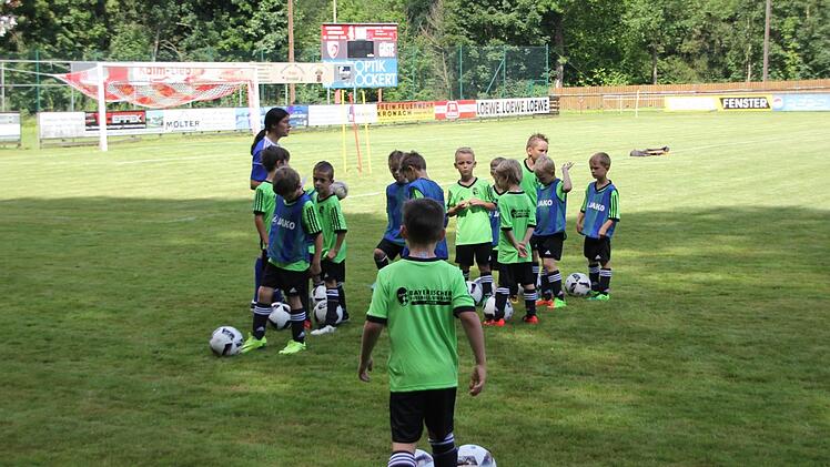 Weitere Eindrücke von der Ferien-Fußballschule in Kronach