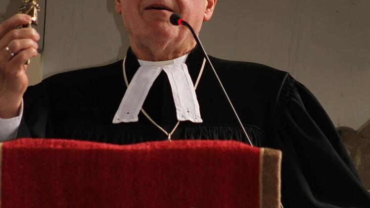 Bei der letzten Predigt als Dekan auf der Kanzel in St. Petri