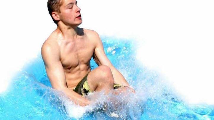 Highlight am "Wassertag": Die deutsche Nationalmannschaft im Splashdiving kommt nach Coburg und zeigt spektakuläre Sprünge. Foto: CT-Archiv