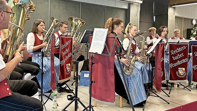 Die Leichtersbacher Musikanten spielten dieser Tage ein Konzert im Kurstift.