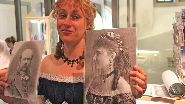 Beatrice Rose-Ebel als historische Gräfin