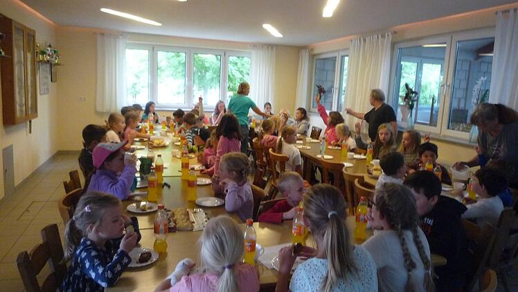 Eindrücke vom Ferienprogramm der Nüdlinger Kleintierzüchter.   Foto: Vanessa Gessner