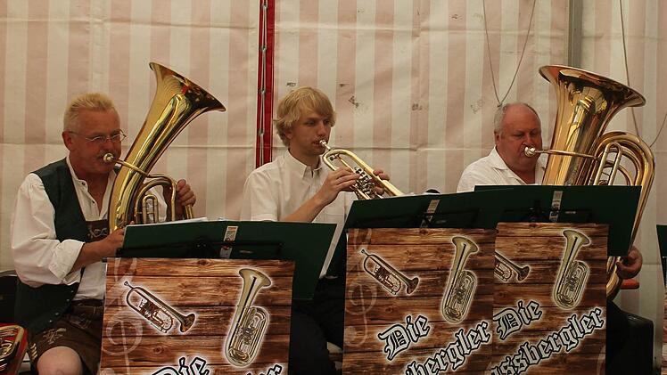 Die "Haßberger" sorgten am Samstag für die musikalische Umrahmung des Abends.