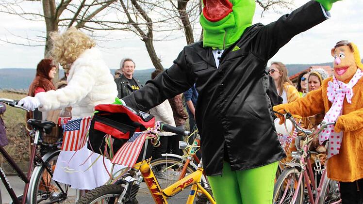 Stangenroth Rosenmontagsumzug Foto: Carmen Schmitt