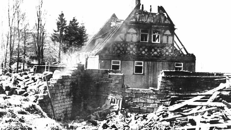 Beim Großbrand 1956 wurde dieses und weitere Anwesen des Ortes ein Raub der Flammen. Foto: Archiv Günther Straub