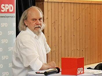 Heinz Jung präsentierte sich wiederum mit hochgekrempelten Ärmeln als Macher.