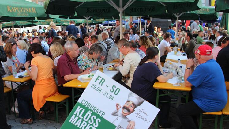 Auch dieses Jahr ziehen die Spezialitäten auf dem Klößmarkt viele Besucher an. Foto: Jochen Berger