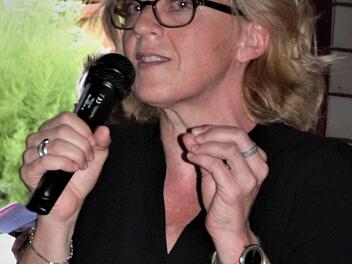 Natascha Kohnen beschwor den Zusammenhalt  der SPD im bevorstehenden Landtagswahlkampf. Foto:Werner Reißaus