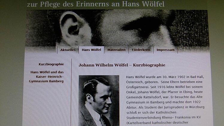 Auf der neuen Homepage des Förderkreises sind die Materialien zu Hans Wölfel übersichtlich gegliedert und gestaltet. Foto: Marion Krüger-Hundrup