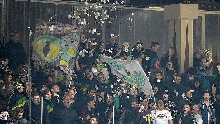 Die Fanatics sorgen nicht nur im heimischen Stadion am Kieferndorfer Weg für Stimmung. Foto: Picturedreams