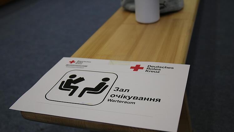 Alle Hinweisschilder und Informationen waren auf Ukrainisch verfasst. Foto: Romy Denk