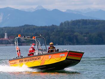 Tragisches Wochenende an Bayerns Badeseen - ein Toter und ein Vermisster Tragisches Wochenende an Bayerns Badeseen - ein Toter und ein Vermisster