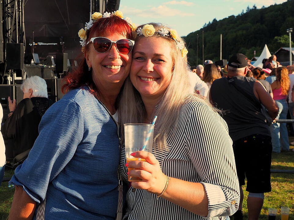 Die Mega Party voller Hits & Nostalgie.