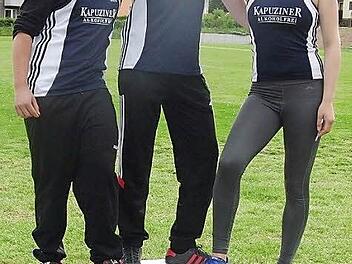 Die ATS-Athleten (von links) Florian Wermbter, Wolf Ernst und Christin Hohberger waren bei der Oberfränkischen erfolgreich. Fotos: privat