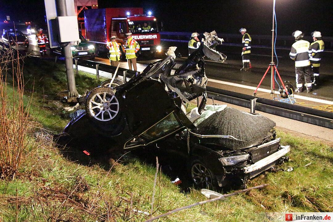 54-Jähriger stirbt bei schwerem Unfall auf A9