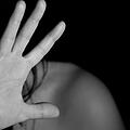 Am helllichten Tag ist mitten in Bamberg eine 14-Jährige missbraucht worden. Die Polizei sucht nun ein älteres Ehepaar. Foto: ninocare/pixabay.com
