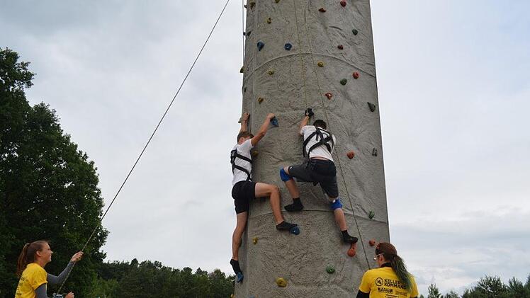 Christian und Jo erklimmen den Turm. Foto: Larissa Händel