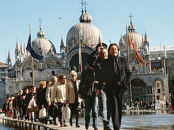 Guido Brunetti ermittelt in Venedig und läuft durch eine wahrlich Filmreife Kulisse. In der ARD laufen derzeit Wiederholungen der Filme. Foto: Degeto/Archiv
