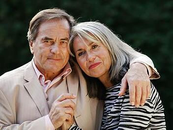 Neue Chance: Geht der Mann vor seiner Frau in Rente, verschiebt sich das Gleichgewicht in der Beziehung. Paare können so aber herausfinden, wie das Miteinander in Zukunft aussehen soll.  Foto: Diagentur