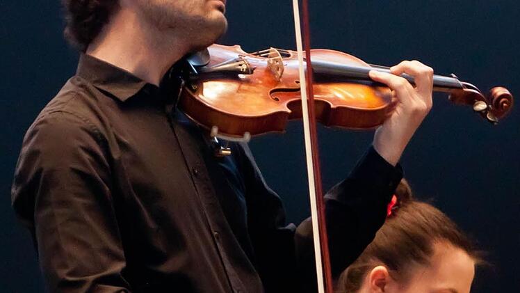 Nina Scheidmantel und Attila Gergely gastierten bei der "Gesellschaft der Musikfreunde" Coburg.Foto: Jochen Berger