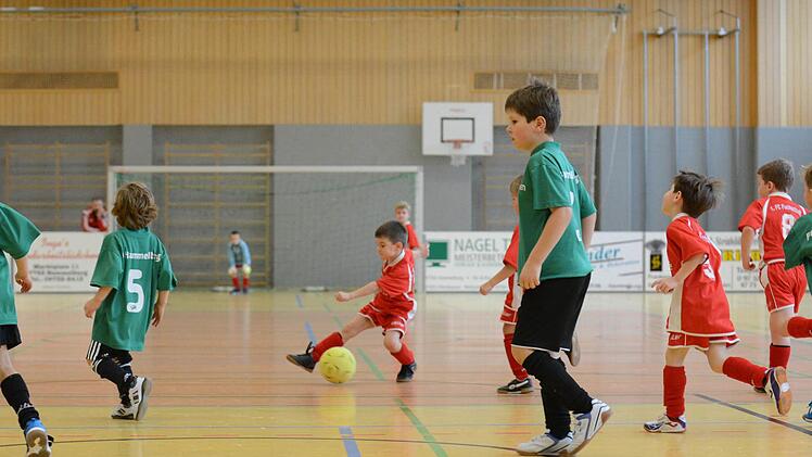 Schnappschüsse vom U-7-Turnier in der Saaletalhalle. Foto: ssp