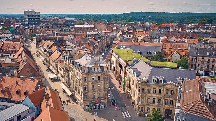Blick vom Rathausturm auf die Altstadt von F&uuml;rth
