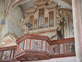 Nicht mehr einwandfrei funktioniert die Strebel-Orgel in der Marienkirche in Königsberg. Repariert man sie oder kauft man neu, darüber sprach man im Orgelverein bei der Jahresversammlung. Fotos: Gerold Snater