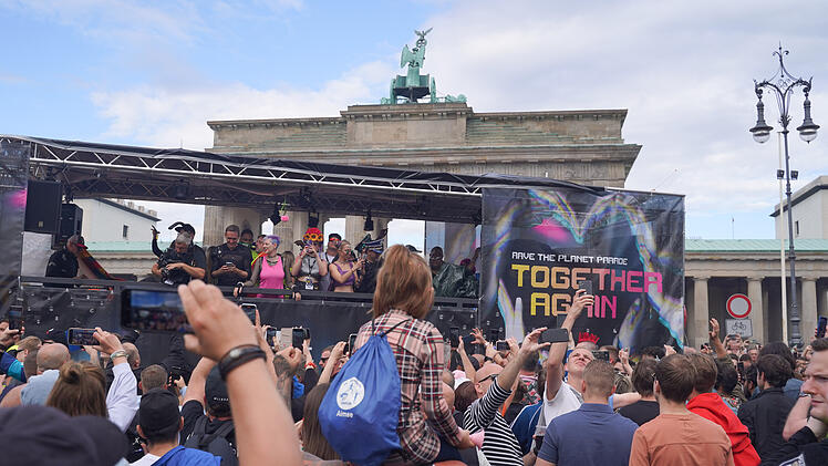 Rave The Planet Parade von Dr. Motte