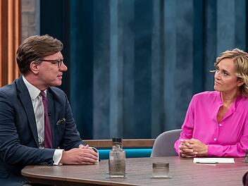 Risikoanalyst Nico Lange warnte bei Caren Miosga vor der hybriden Kriegf&uuml;hrung Russlands.