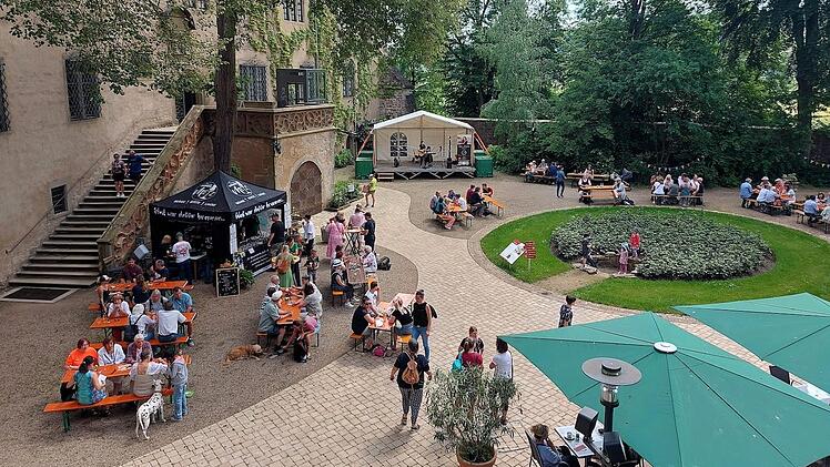 Die Museen Schloss Aschach veranstalten am Samstag, 9., und Sonntag, 10. Mai, das Schlossfest.