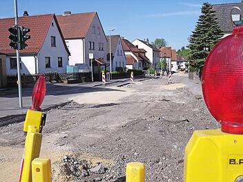 Die Ortsdurchfahrt und die Dorferneuerung in Tütschengereuth zählen heuer zu den großen Brocken im Gemeindehaushalt. Foto: Anette Schreiber