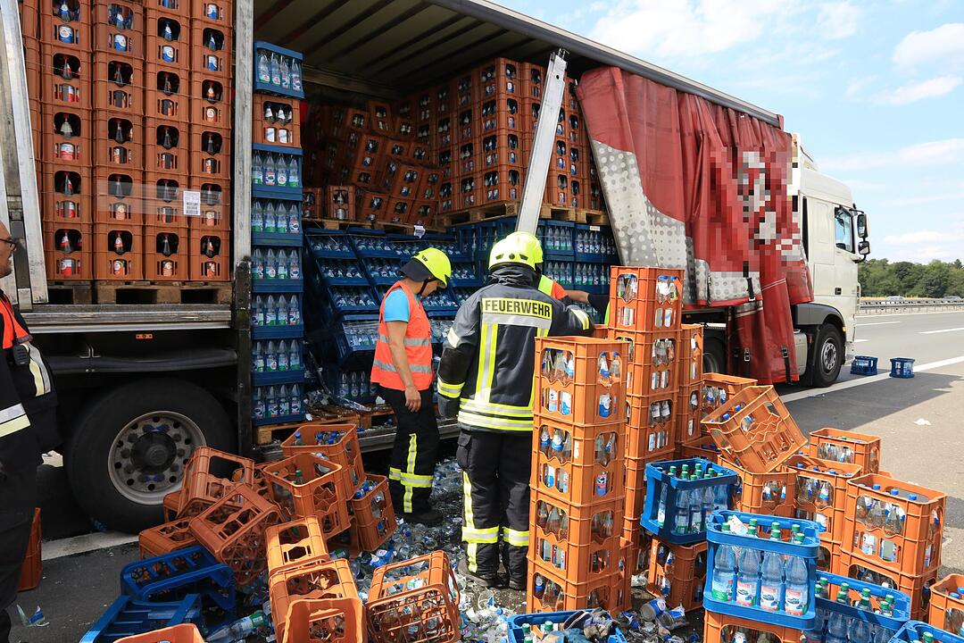 Mineralwasser auf der Autobahn: Und wieder wird gegafft