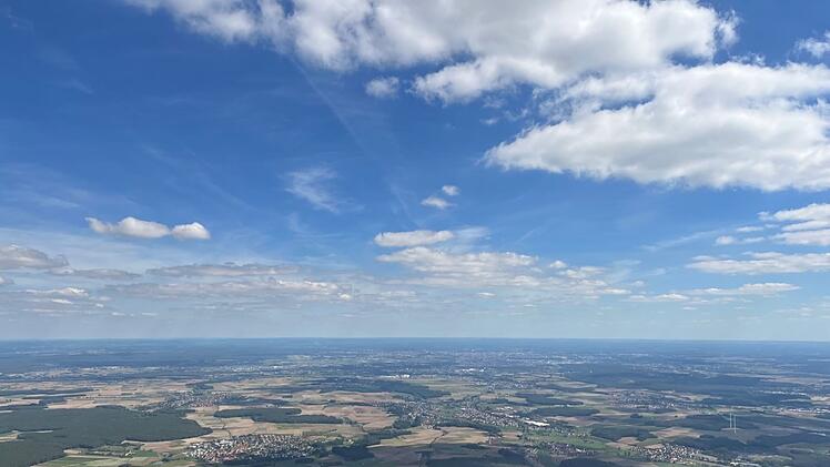 Nürnberg: "Flying Hope" Pilot fliegt schwerkranken Jungen nach Hause - "jetzt ist die Welt in Ordnung"