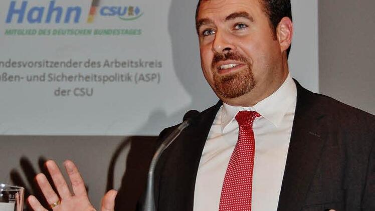 ASP-Landesvorsitzender Florian Hahn (MdB) hielt die Festrede  Foto: Sigismund von Dobschütz