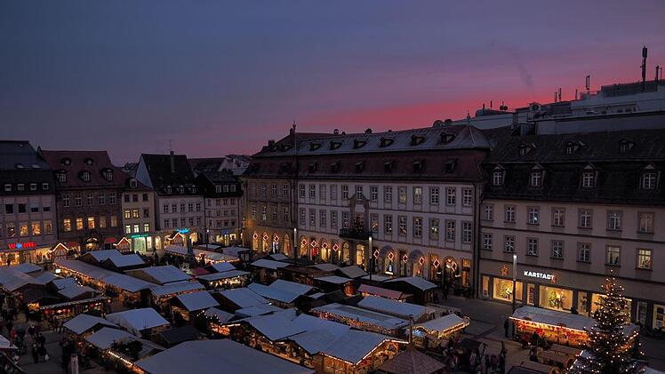 Der Weihnachtsmarkt in Bamberg ist noch nicht sicher: Aufgrund der Corona-Pandemie und den damit einhergehenden Einschränkungen findet die Veranstaltung  wohl nicht statt - zumindest nicht so, wie man den Markt kennt.   Symbolbild: Stadt Bamberg