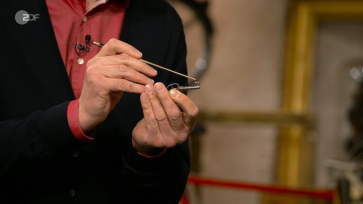 Detlev Kümmel bemerkte Details, die nicht ins Bild passten.