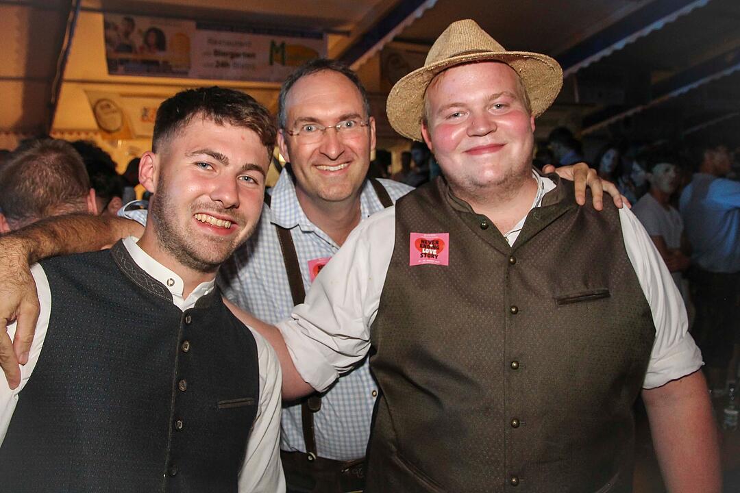 Super Stimmung beim Wiesenfest.