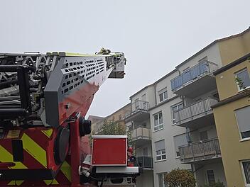 Balkonbrand in Bamberg: Feuerwehr verhindert gr&ouml;&szlig;ere Ausbreitung